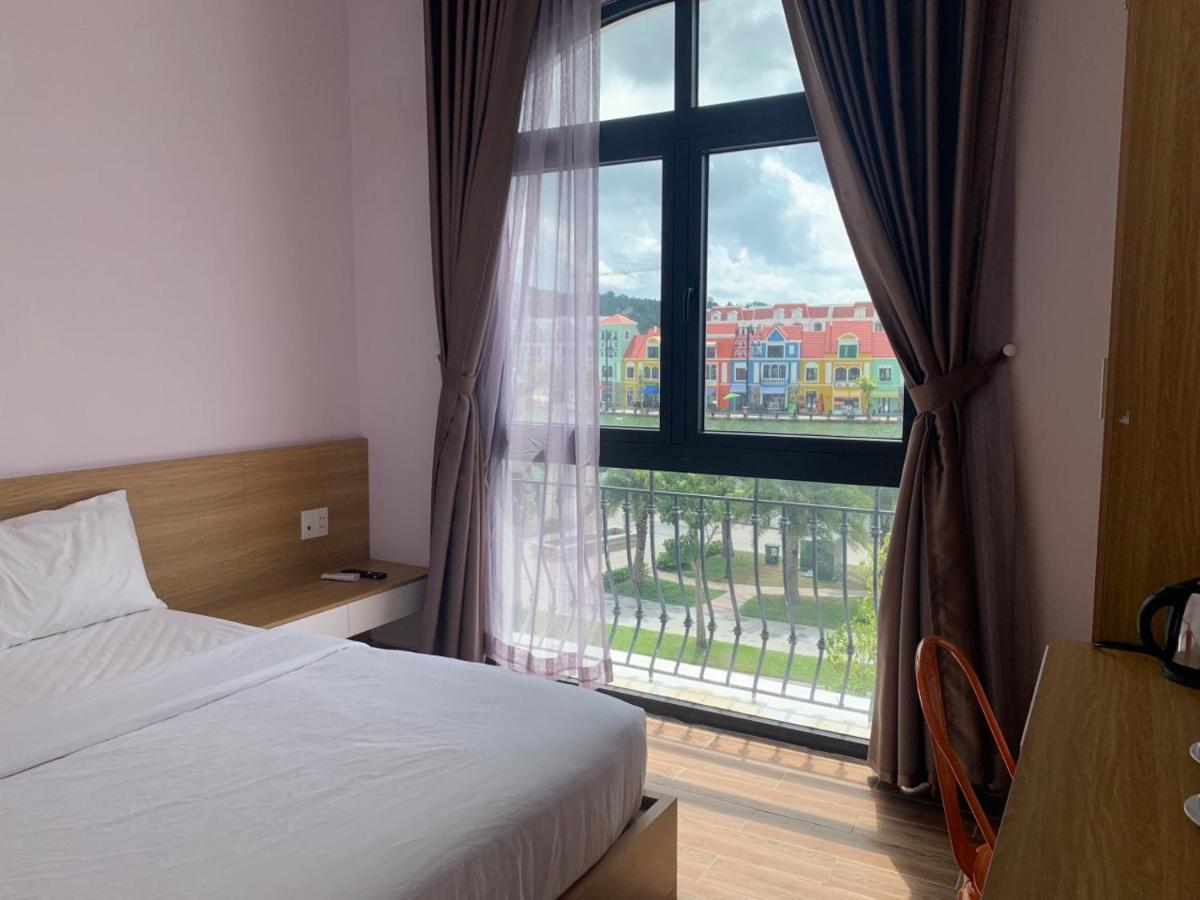 3 Rau House Grand World Phu Quoc Appartamento Esterno foto