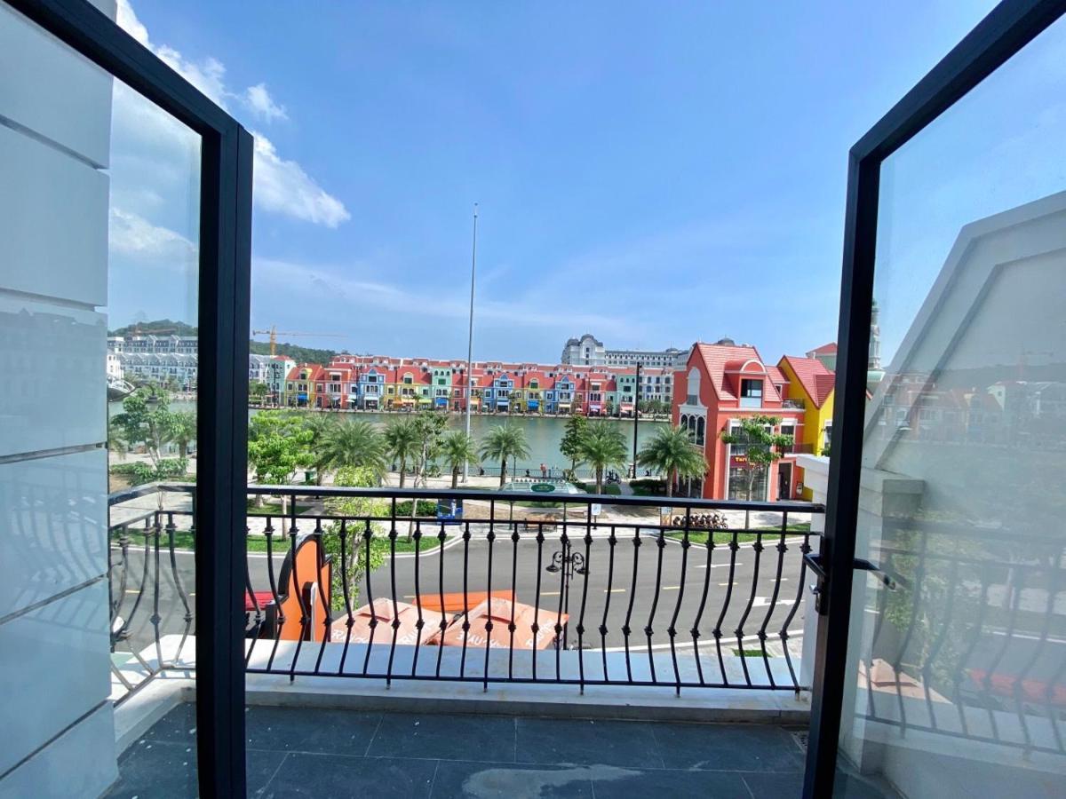 3 Rau House Grand World Phu Quoc Appartamento Esterno foto